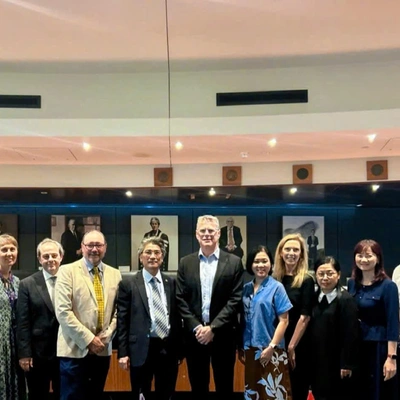 CHUYẾN THĂM VÀ LÀM VIỆC CỦA ĐOÀN TRƯỜNG ĐẠI HỌC DƯỢC HÀ NỘI TỚI ĐẠI HỌC QUEENSLAND, ÚC